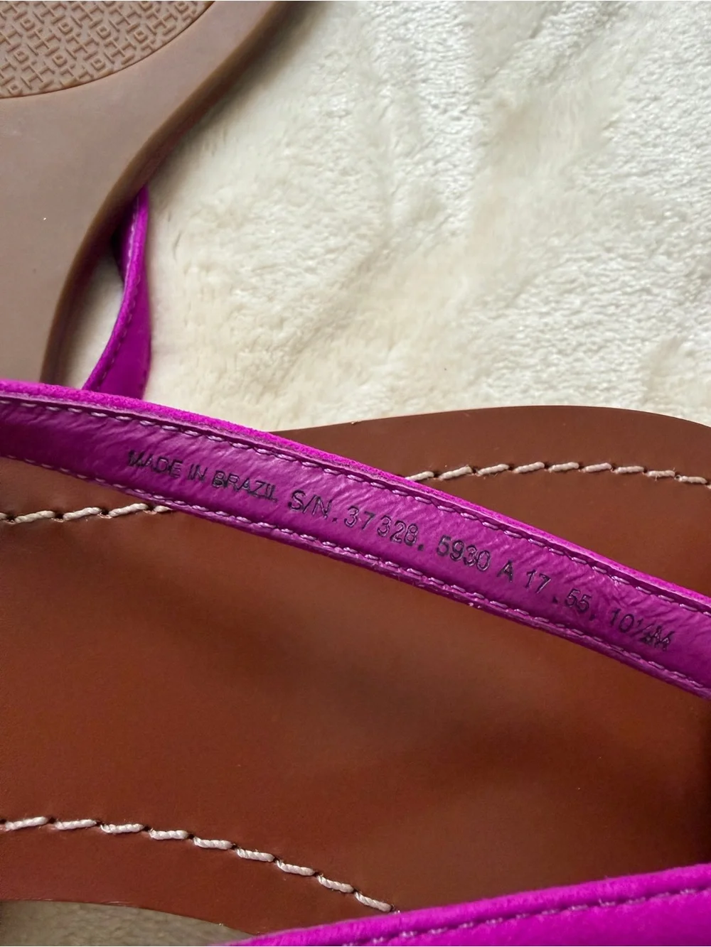 Tory Burch Magenta Leather Flip Flop Sandals with Gold Logo